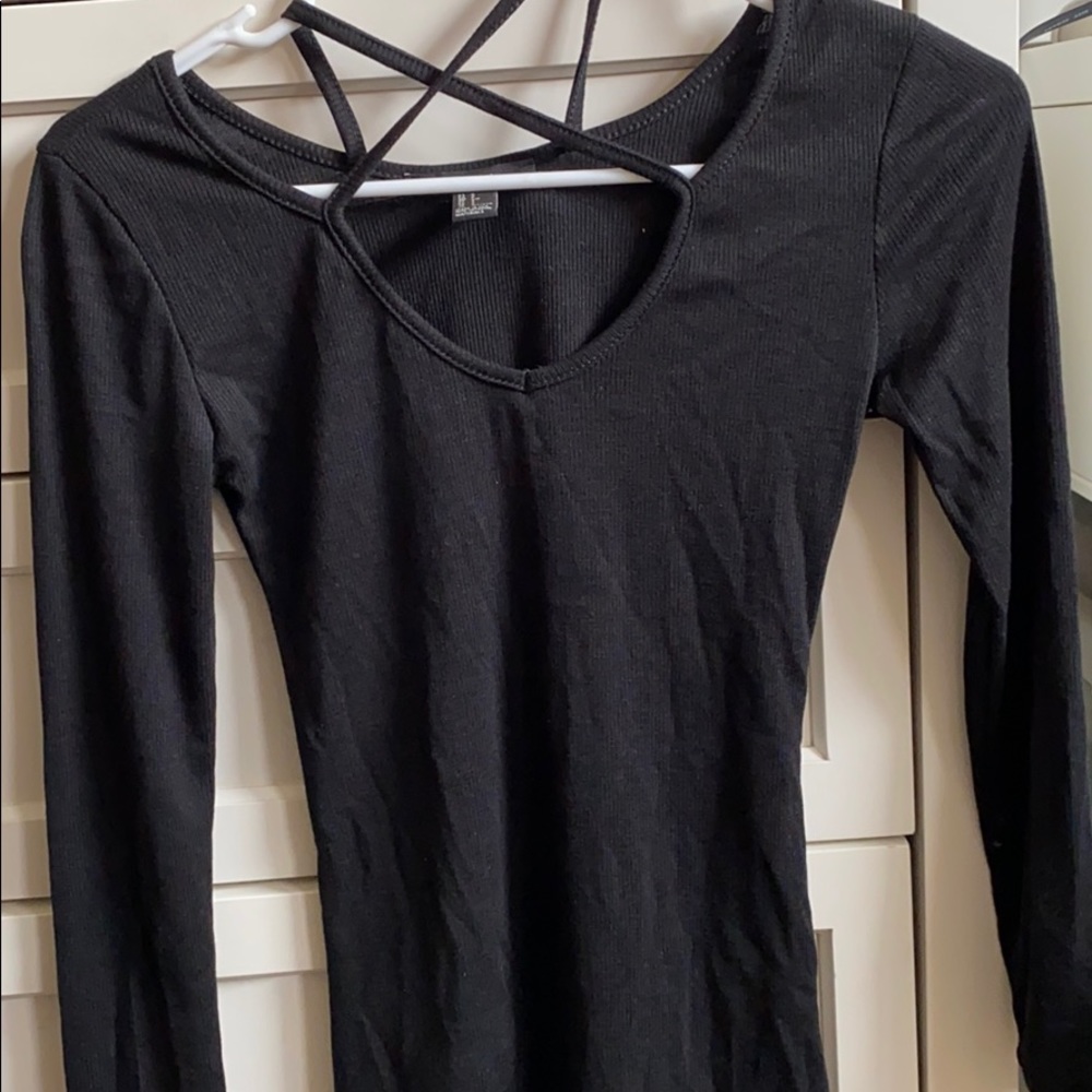 Black long sleeve from forever 21. Never worn